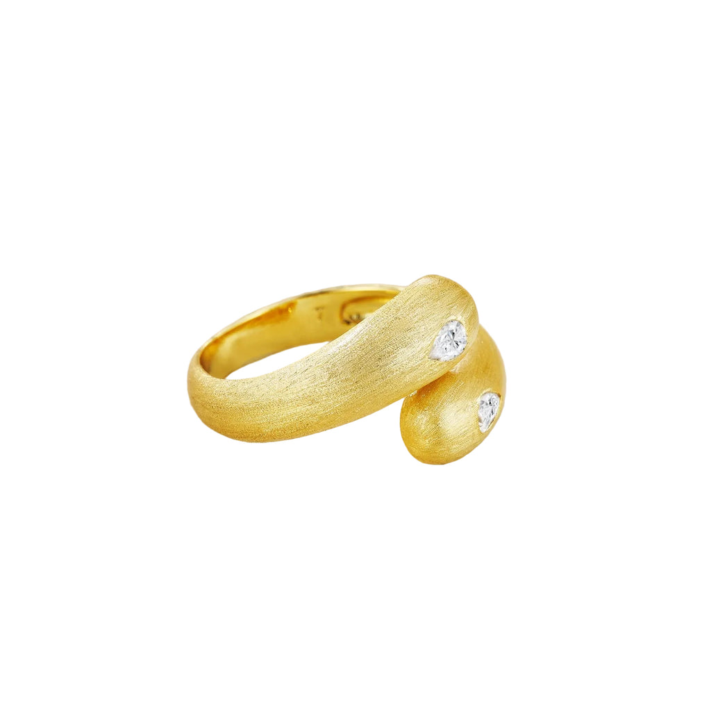 Moissanite Twist Ring (Frosted)