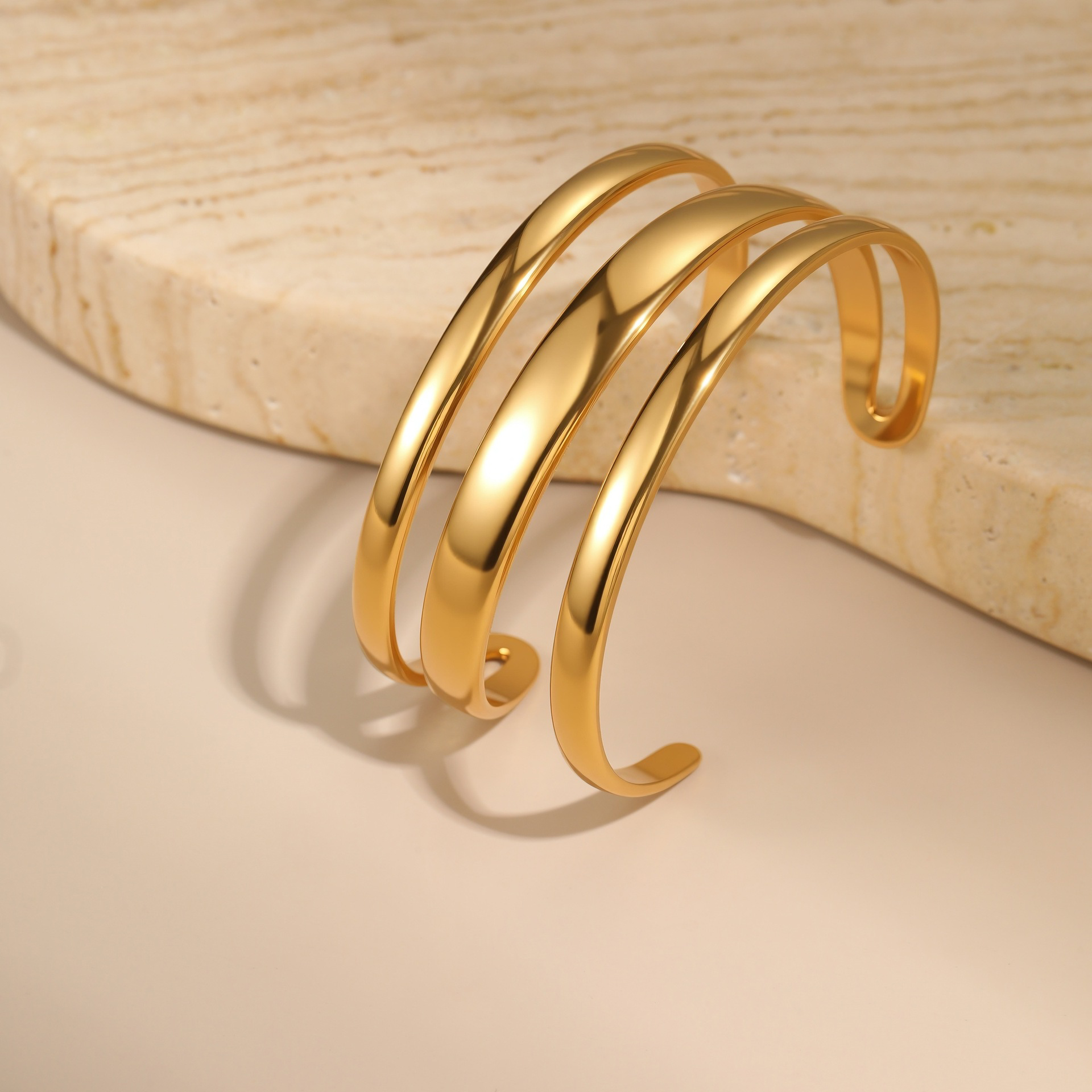 Simple Opening Gold Bracelet