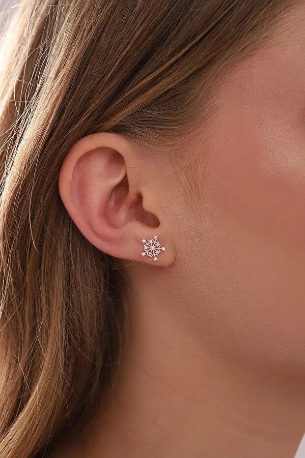 Silver Snowflake Stud Earrings