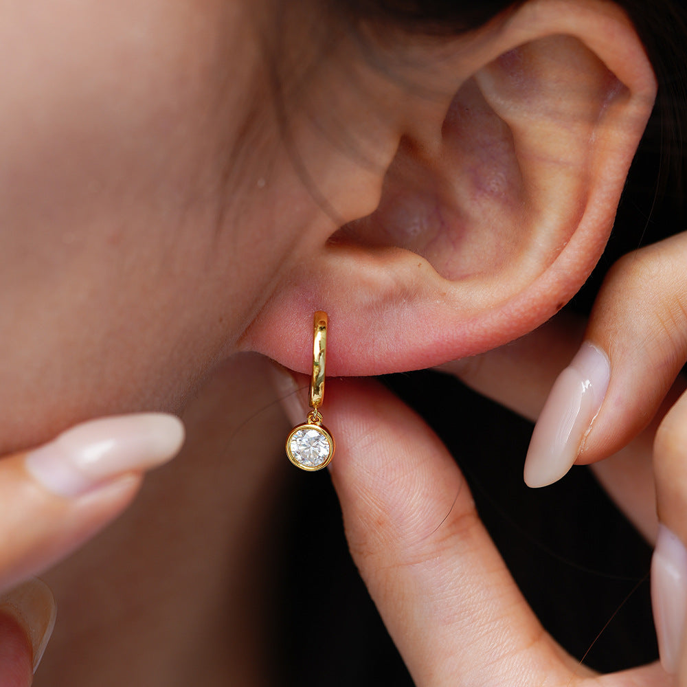 Round Hoop Earrings Moissanite