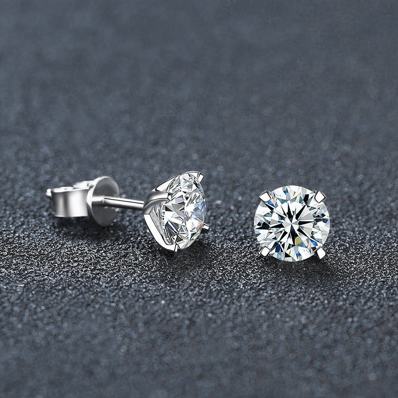 Moissanite Classic Four‑Claw Stud Earrings (Gold)
